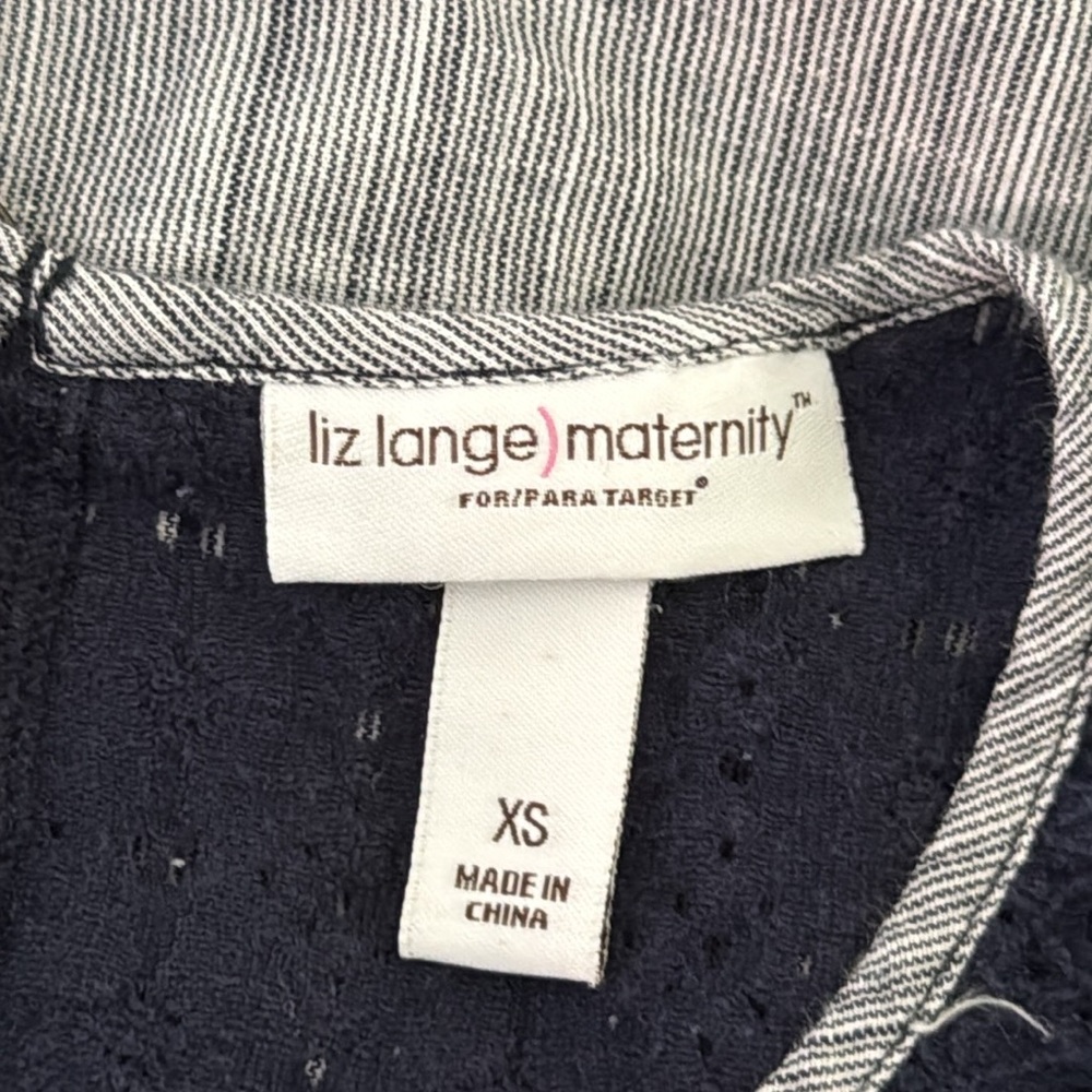 Liz Lange Maternity top XSmall elegant floral lace pregnancy summer vacation - Picture 11 of 12